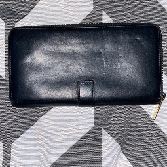Yves Saint Laurent wallet- Authentic - Picture 2 of 6
